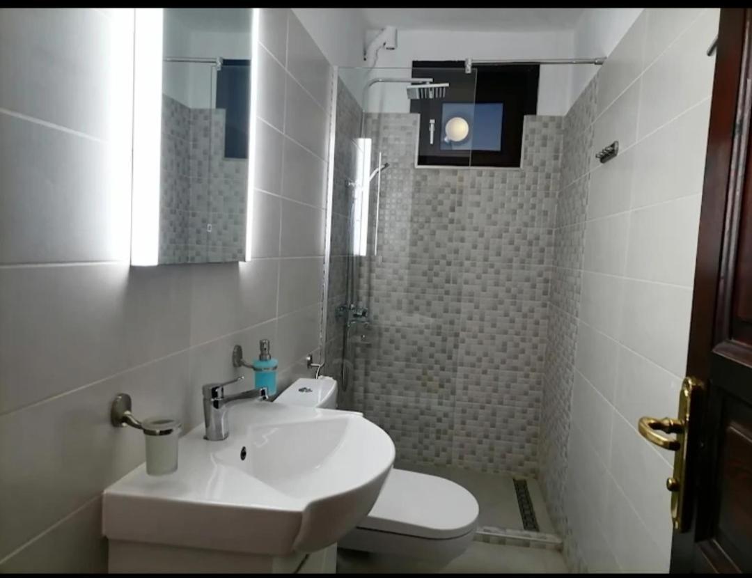 Бор И Шишарка Varzilkovtsi Exterior photo